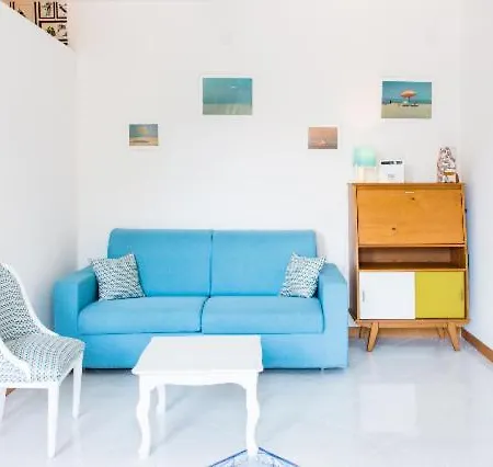 アパート La Casetta Di Posillipo ナポリ